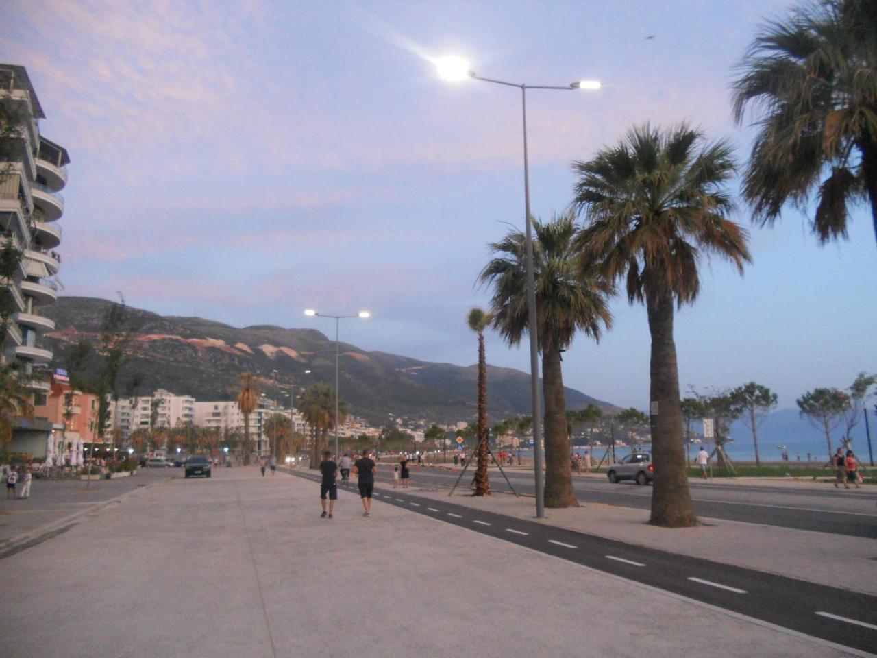 Vlorë Sea View Apartment Onorato 1 מראה חיצוני תמונה
